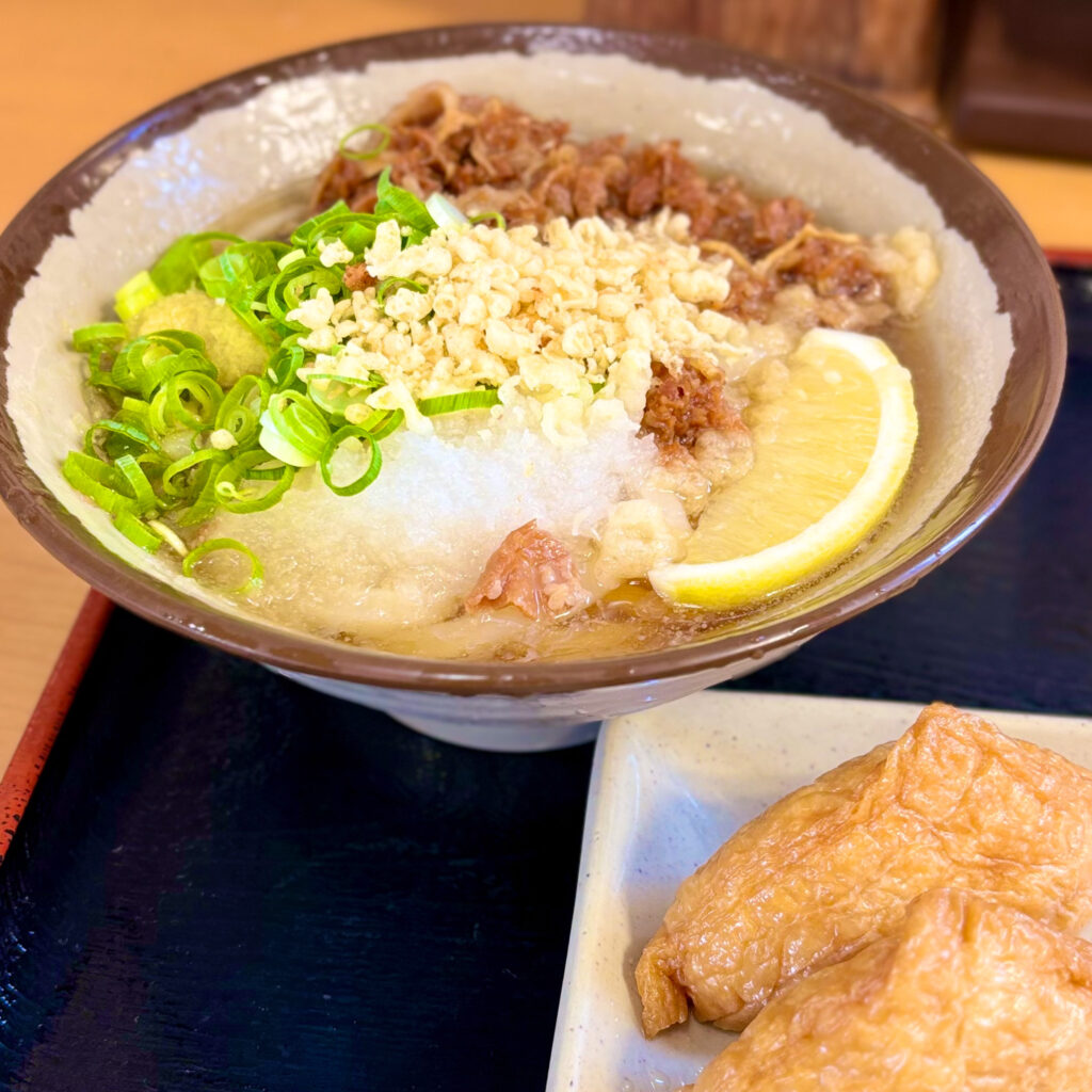 めりけんや肉ぶっかけうどん